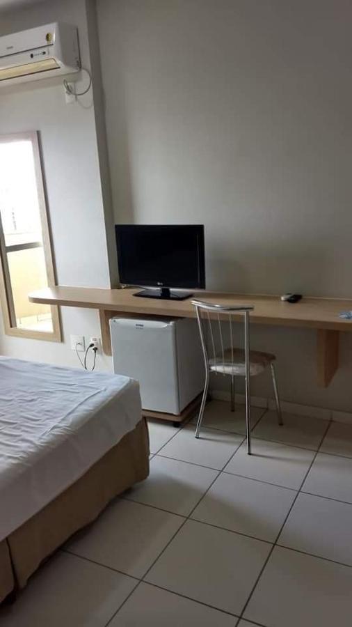 Golden Dolphin 3Pessoas Com Piscinas Termais Mais Toalhas E Roupas De Cama Lencois Travesseiros Fronhas Limpeza Do Check In Impostos E Taxas Ja Incluso Atencao A Hospedagem Podera Ocorrer No Express Ou Grand Hotel,Conforme A Disponibilidade De Apto Caldas Novas Dış mekan fotoğraf