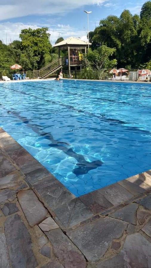 Golden Dolphin 3Pessoas Com Piscinas Termais Mais Toalhas E Roupas De Cama Lencois Travesseiros Fronhas Limpeza Do Check In Impostos E Taxas Ja Incluso Atencao A Hospedagem Podera Ocorrer No Express Ou Grand Hotel,Conforme A Disponibilidade De Apto Caldas Novas Dış mekan fotoğraf