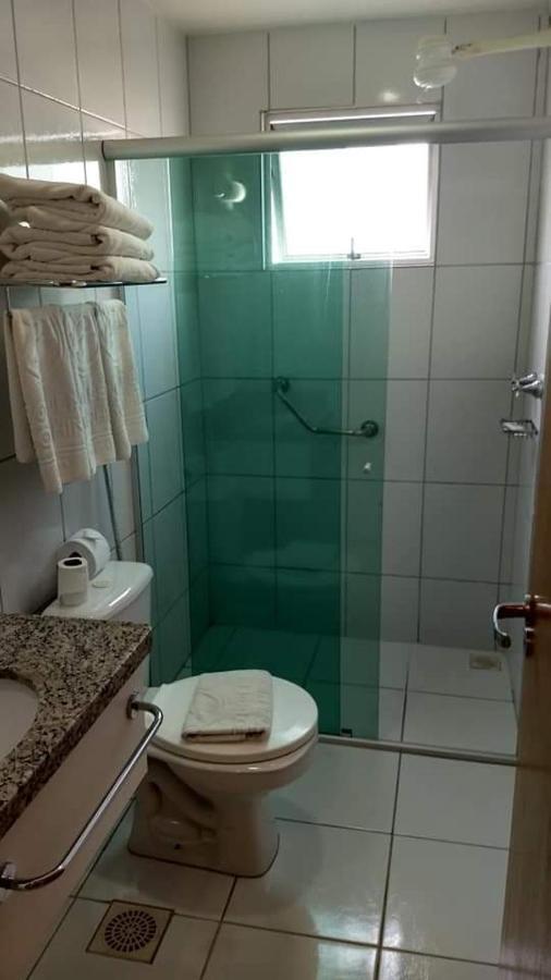 Golden Dolphin 3Pessoas Com Piscinas Termais Mais Toalhas E Roupas De Cama Lencois Travesseiros Fronhas Limpeza Do Check In Impostos E Taxas Ja Incluso Atencao A Hospedagem Podera Ocorrer No Express Ou Grand Hotel,Conforme A Disponibilidade De Apto Caldas Novas Dış mekan fotoğraf