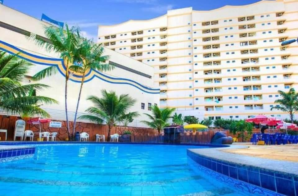 Golden Dolphin 3Pessoas Com Piscinas Termais Mais Toalhas E Roupas De Cama Lencois Travesseiros Fronhas Limpeza Do Check In Impostos E Taxas Ja Incluso Atencao A Hospedagem Podera Ocorrer No Express Ou Grand Hotel,Conforme A Disponibilidade De Apto Caldas Novas Dış mekan fotoğraf